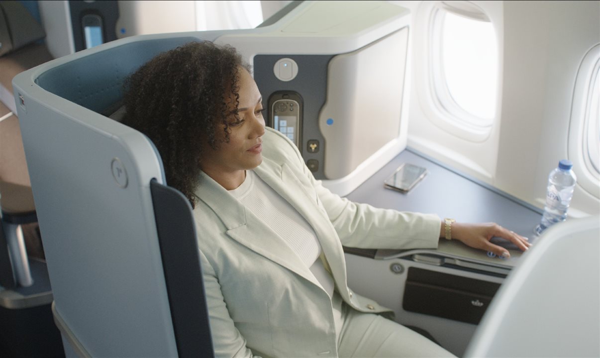 KLM promete  mais espaço e conforto com novos assentos