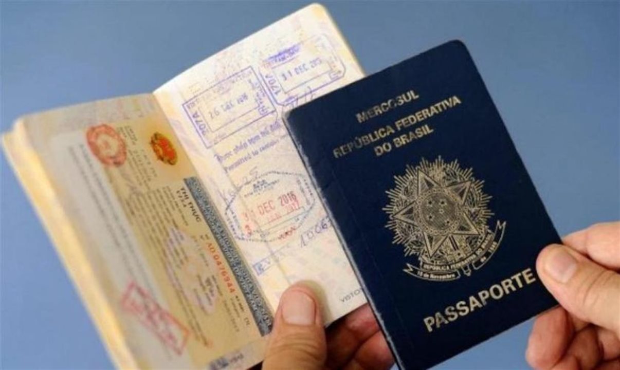 Cobrança de visto para ingresso de turistas dos Estados Unidos, Canadá e Austrália foi adiada