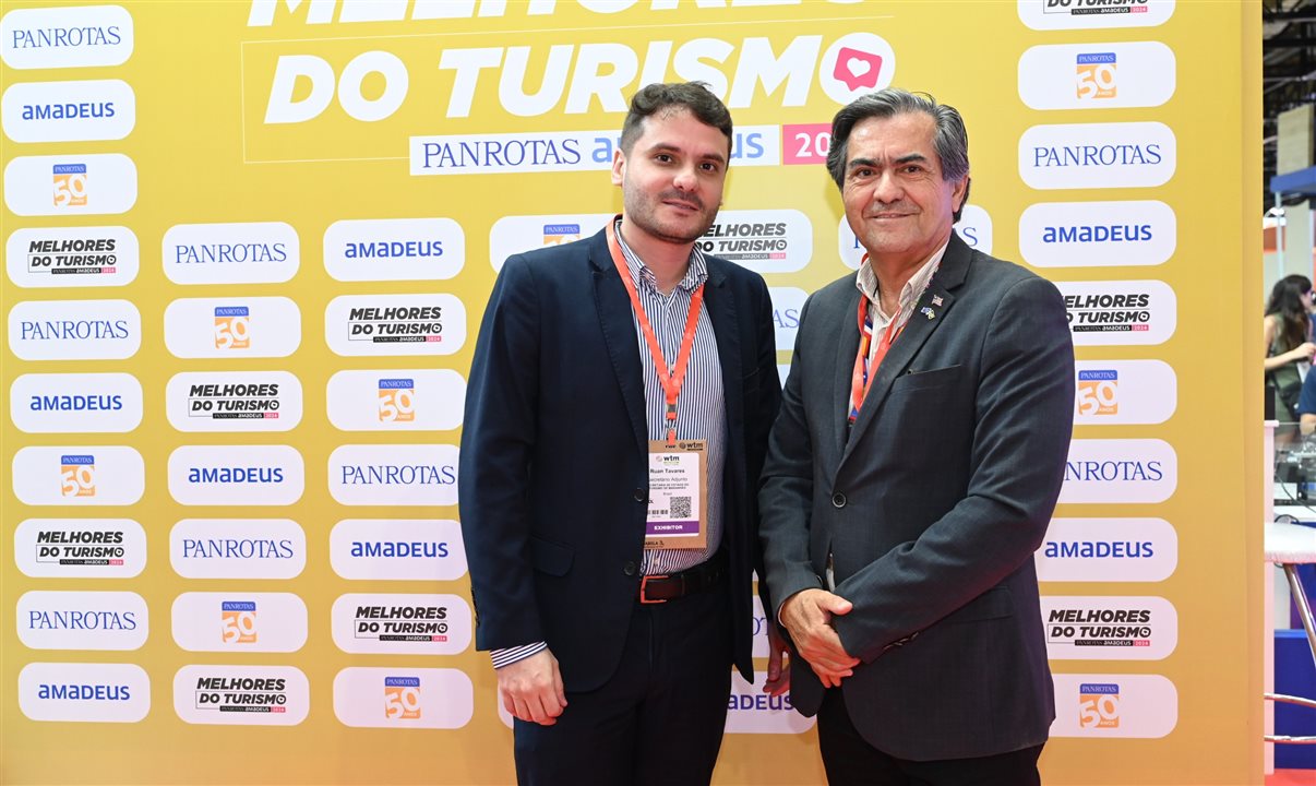 Luiz Thadeu Silva e Renan Tavares, da Secretaria de Turismo do Estado do Maranhão, na WTM Latin America