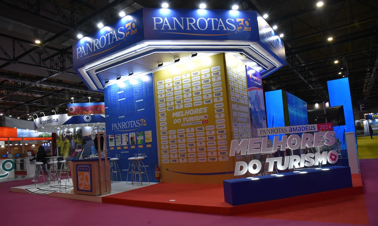 Estande da PANROTAS na WTM Latin America 2024 foi ponto de encontro das maiores lideranças do Turismo