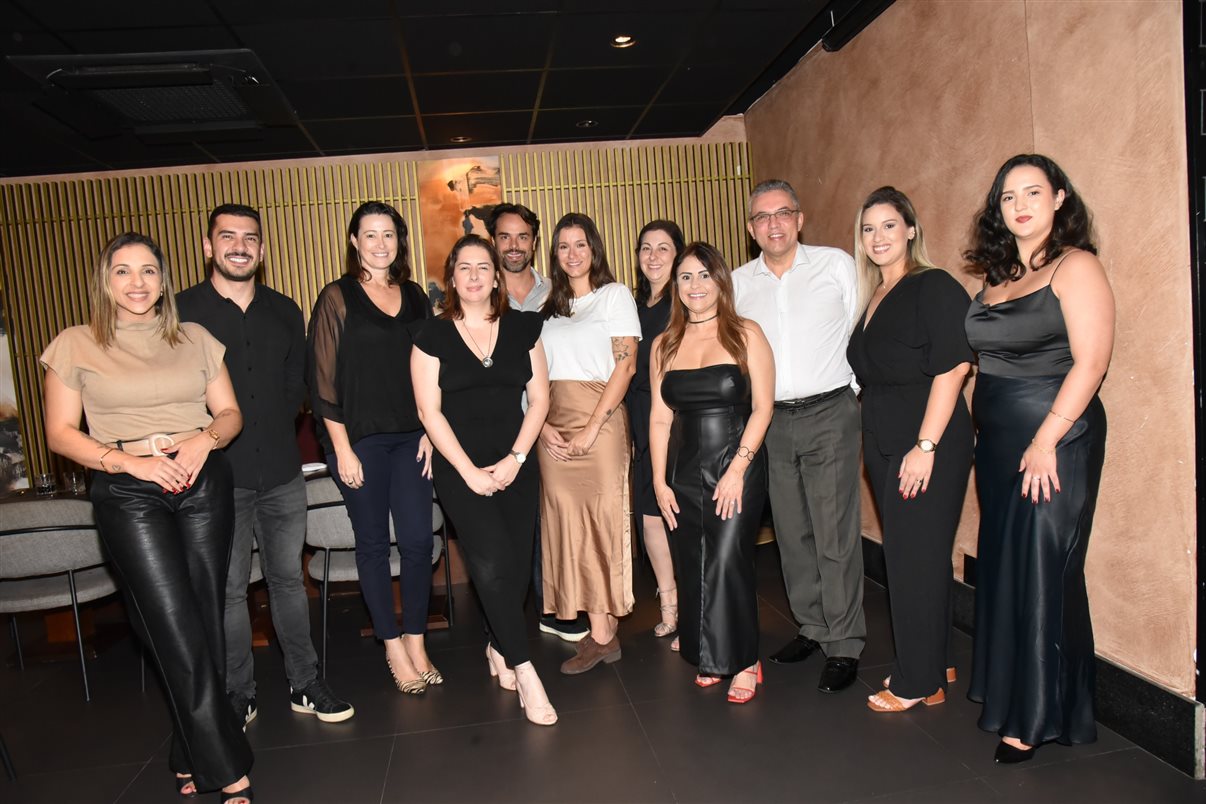 Equipe Voll com Julia Borges, do Nubank, e Claudio Silva, do Mc Donalds