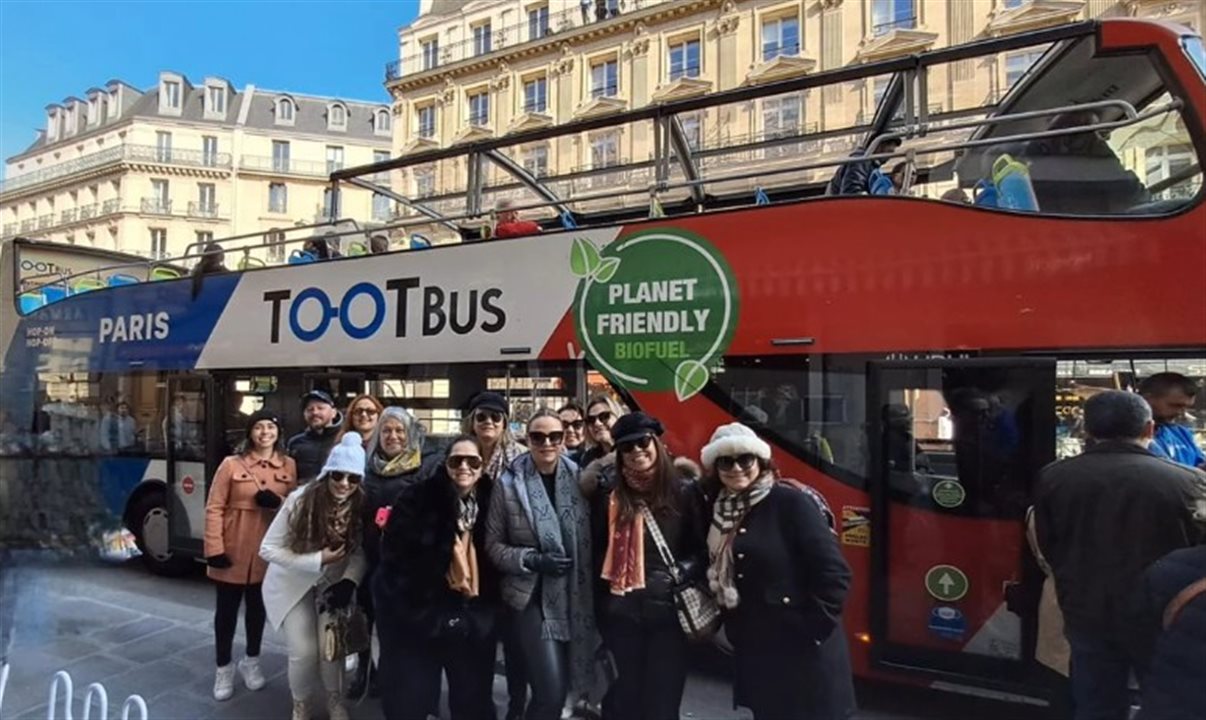 Agentes brasileiros já conheceram o TootBus em famtour do receptivo La Belle Vie na França
