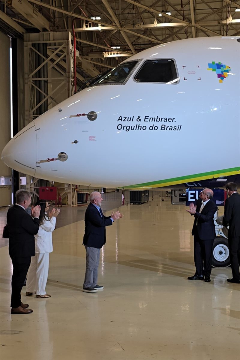 O presidente e o vice-presidente do Brasil, Lula e Geraldo Alckmin, estiveram na cerimônia