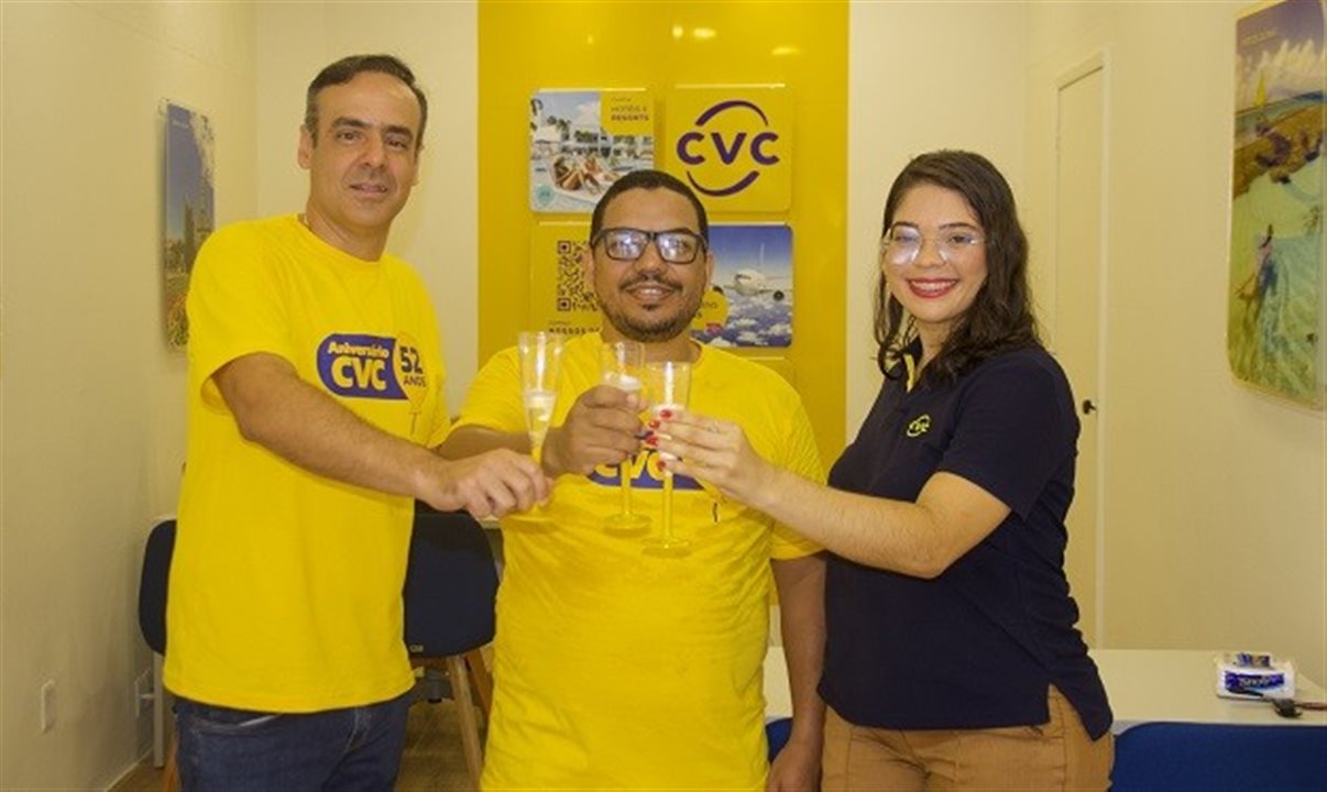 Eugênio Monteiro, master franqueado CVC SE & AL, e franqueados de Aracaju, Lagarto e Itabaiana