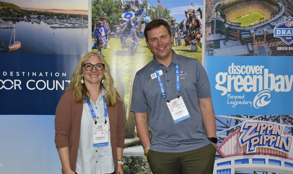 Laura Bradley, do Destination Door County, e Nick Meisner, do Discover Green Bay