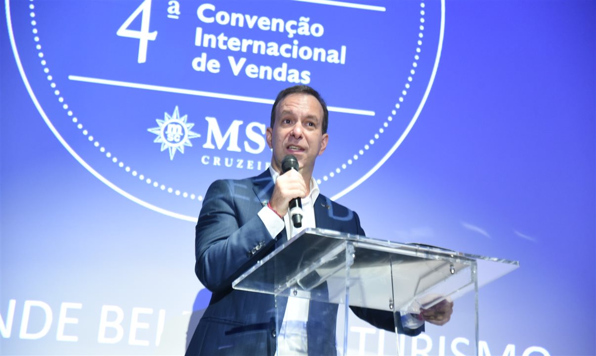 Adrian Ursill, diretor geral da MSC Cruzeiros no Brasil