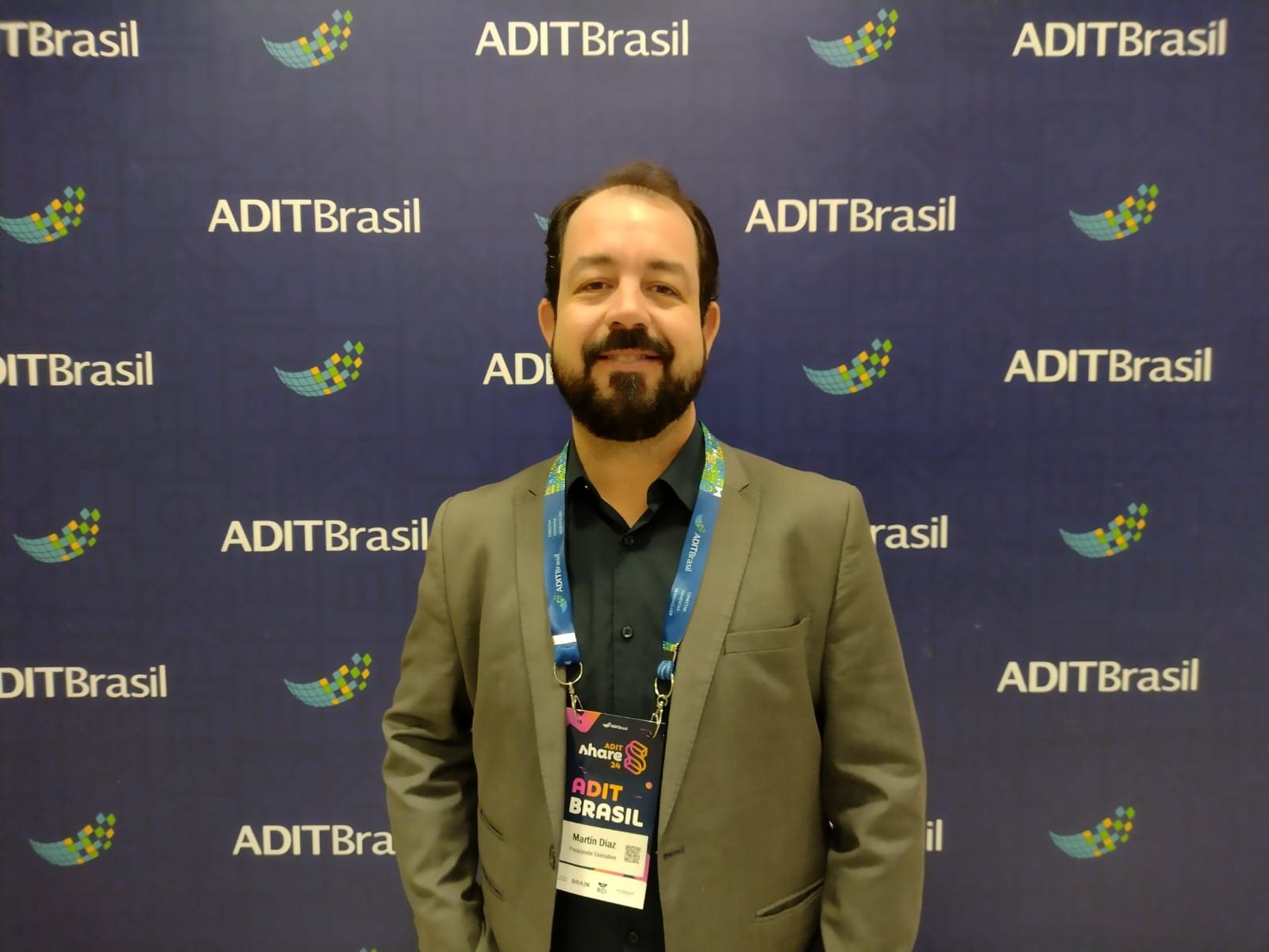 Martín Diaz, Presidente-Executivo da Adit Brasil, falou ao 100X BRASIL sobre a expansão da entidade de do setor de propriedade compartilhada no Brasil