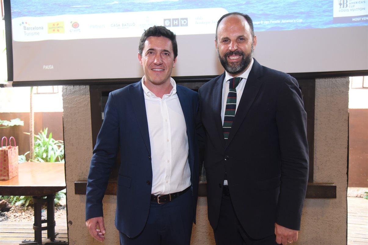 Jordi Solé, do Turismo Catalunha, e Mateo Asensio, do Turismo de Barcelona \n\n