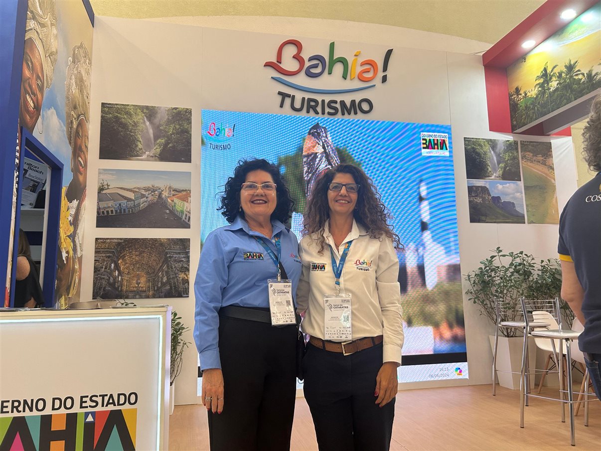 Cristina Mariotti e Tatiana Harfush, da secretaria de Turismo da Bahia