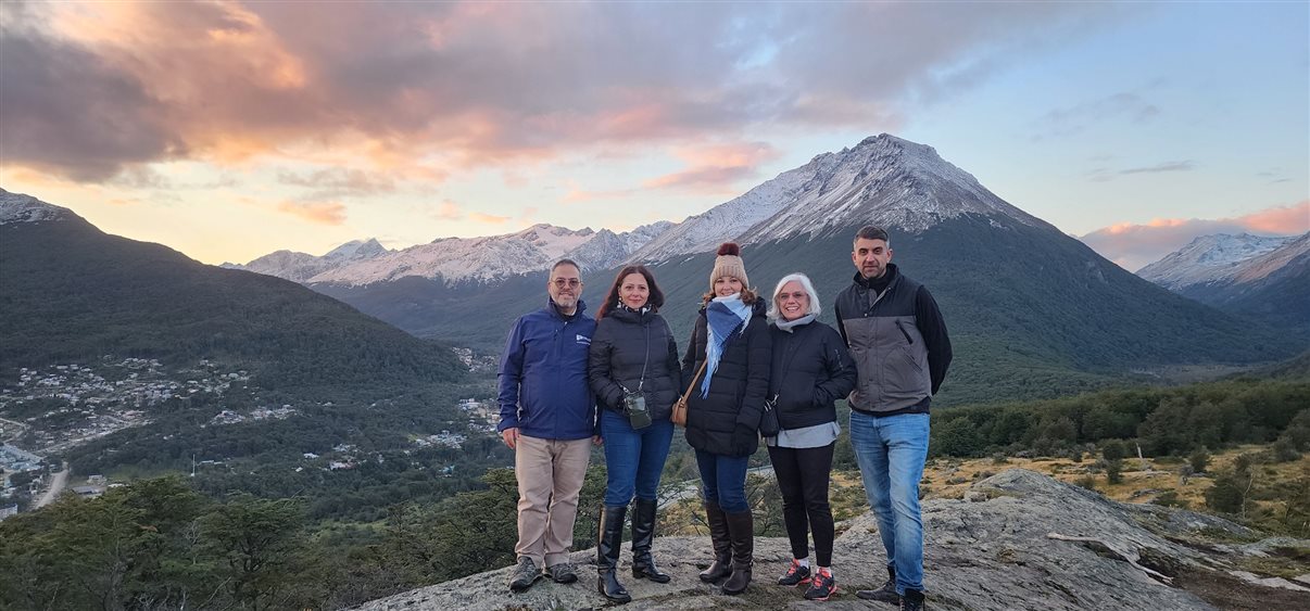 Esteban Abolsky (Diretor Geral), Patricia Molina, Nelly Pager, Marcela Cuesta e  Ignacio Morás (Gerente Tour & Travel)