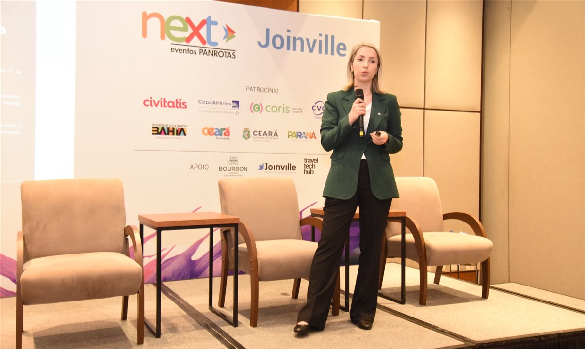 Laís Carvalho, executiva de Vendas do Bourbon Joinville