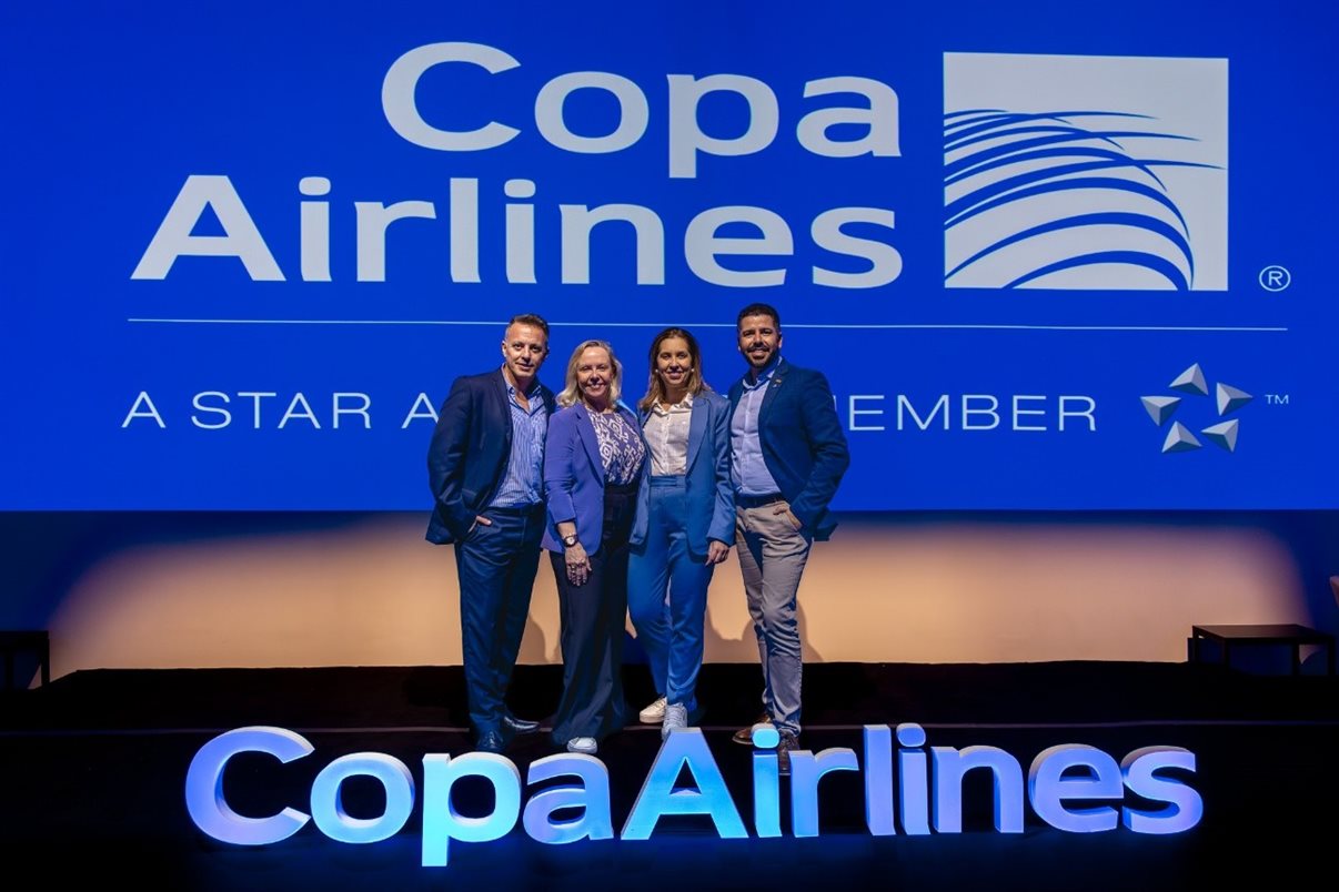 Celebração da Copa Airlines na inauguração do voo em Florianópolis