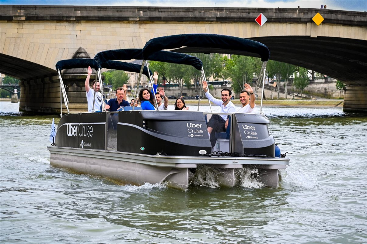 Passeio de Uber Cruise em Paris