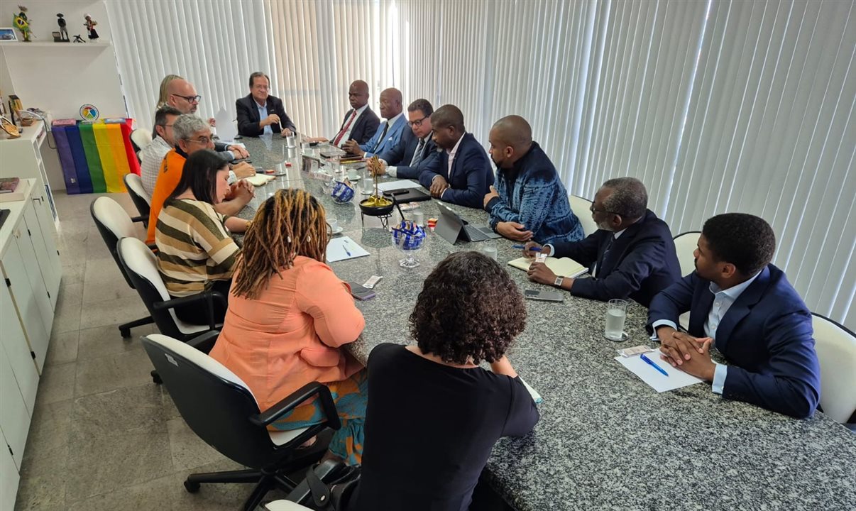 Reunião entre Secretaria de Turismo da Bahia e Governo de Benin