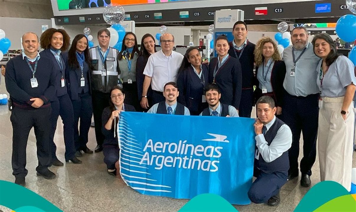 Aeroporto preparou uma recepção especial no check-in para os passageiros 