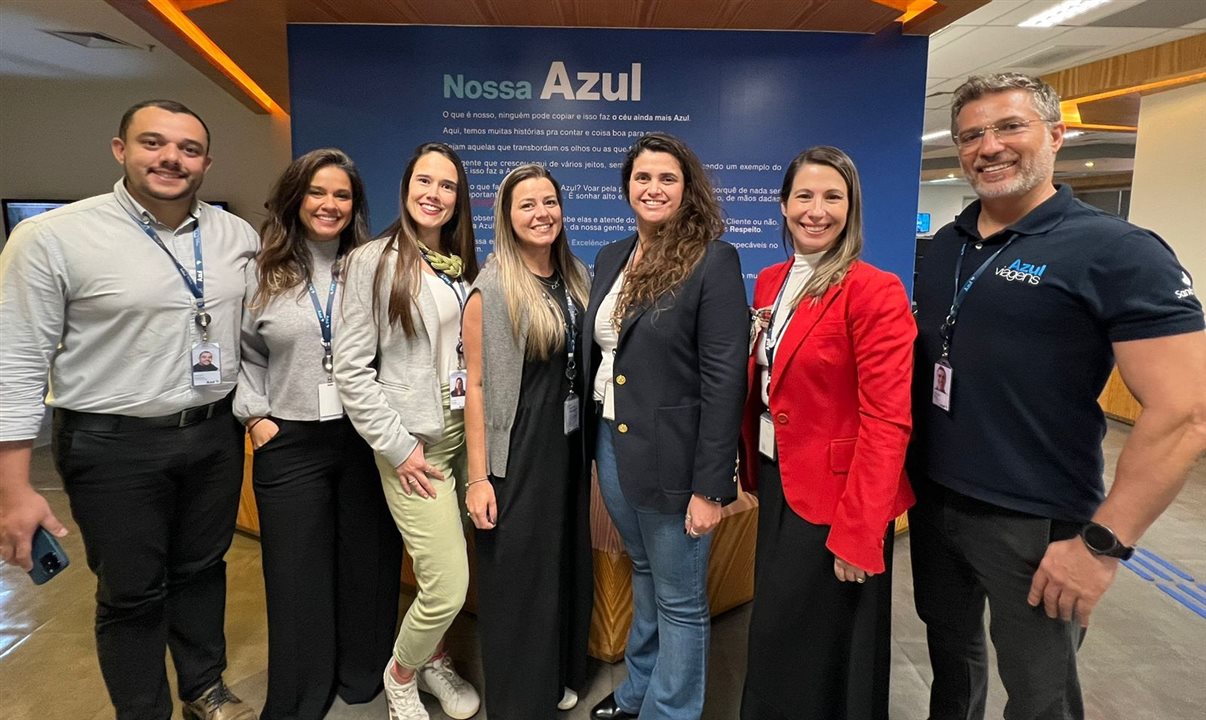 Time de Produtos da Azul Viagens: Amauri Barbosa, Ana Paula Novaes Rossi, Ariana Rother, Natália Saderi, Giulliana Mesquita, Sônia Nunes e Alexandre Melita