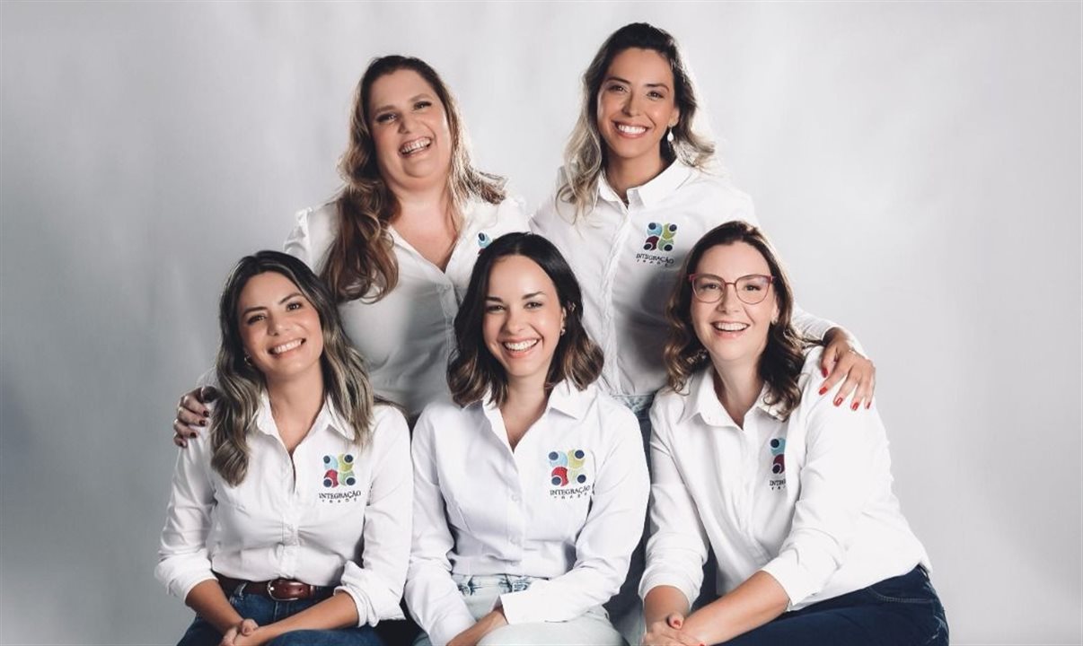 Gabriella Arruda, Silvia Junqueira, Priscila Zarichta, Karla Brito e Ana Paula Ramazzini, fundadoras da Integração Trade, estão empolgadas com a nova fase do grupo