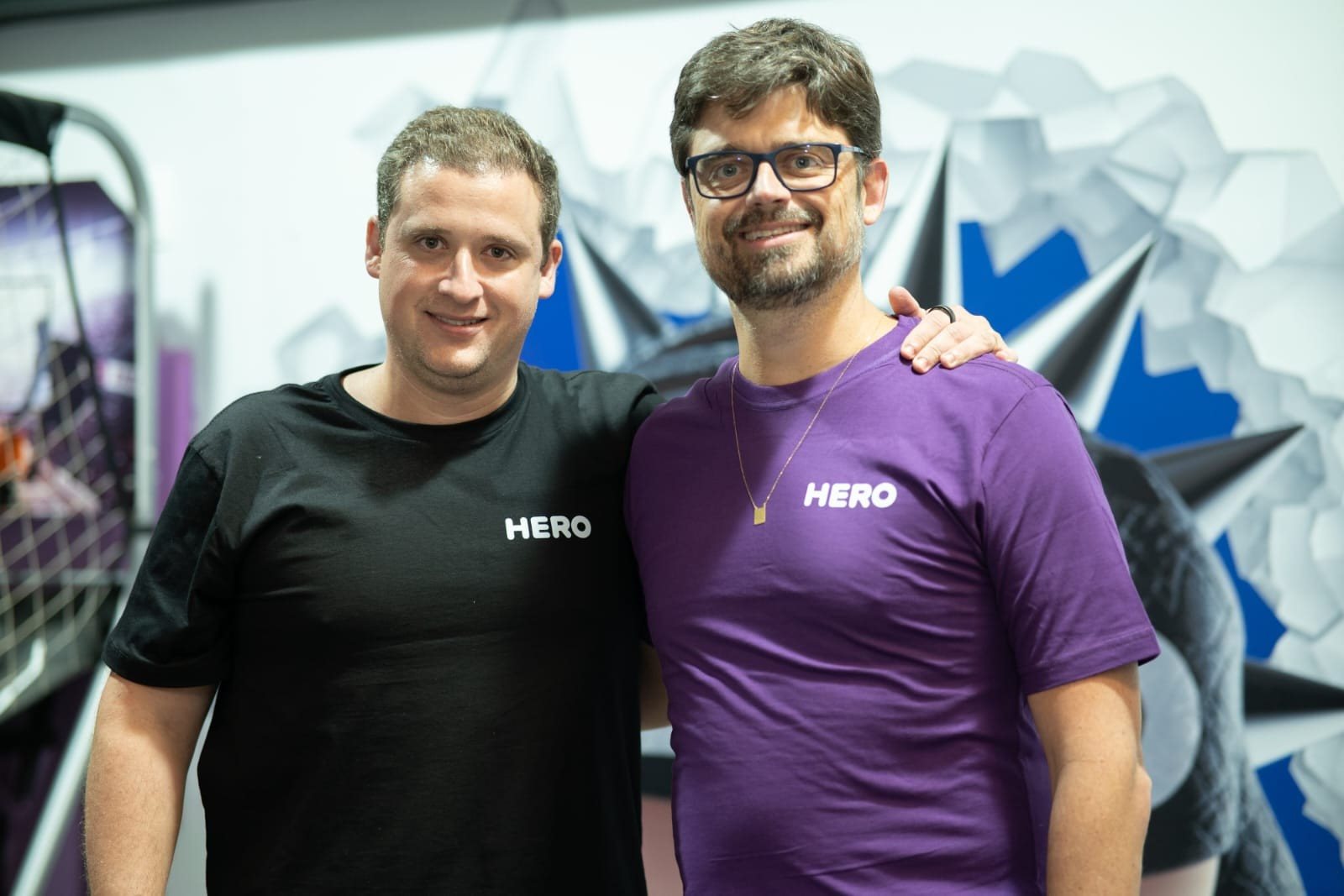 Guilherme Swierczynski e Raphael Swierczynski, co-fundadores e CEOs da Hero Seguros