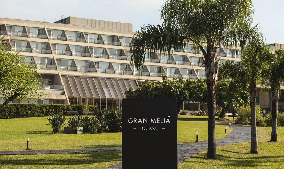 O Gran Meliá Iguazú está de frente para as Cataratas do Iguaçu, do lado argentino, em Puerto Iguazú