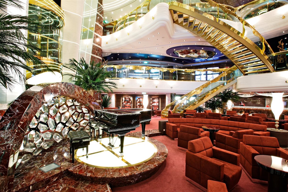 Atrium do MSC Splendida