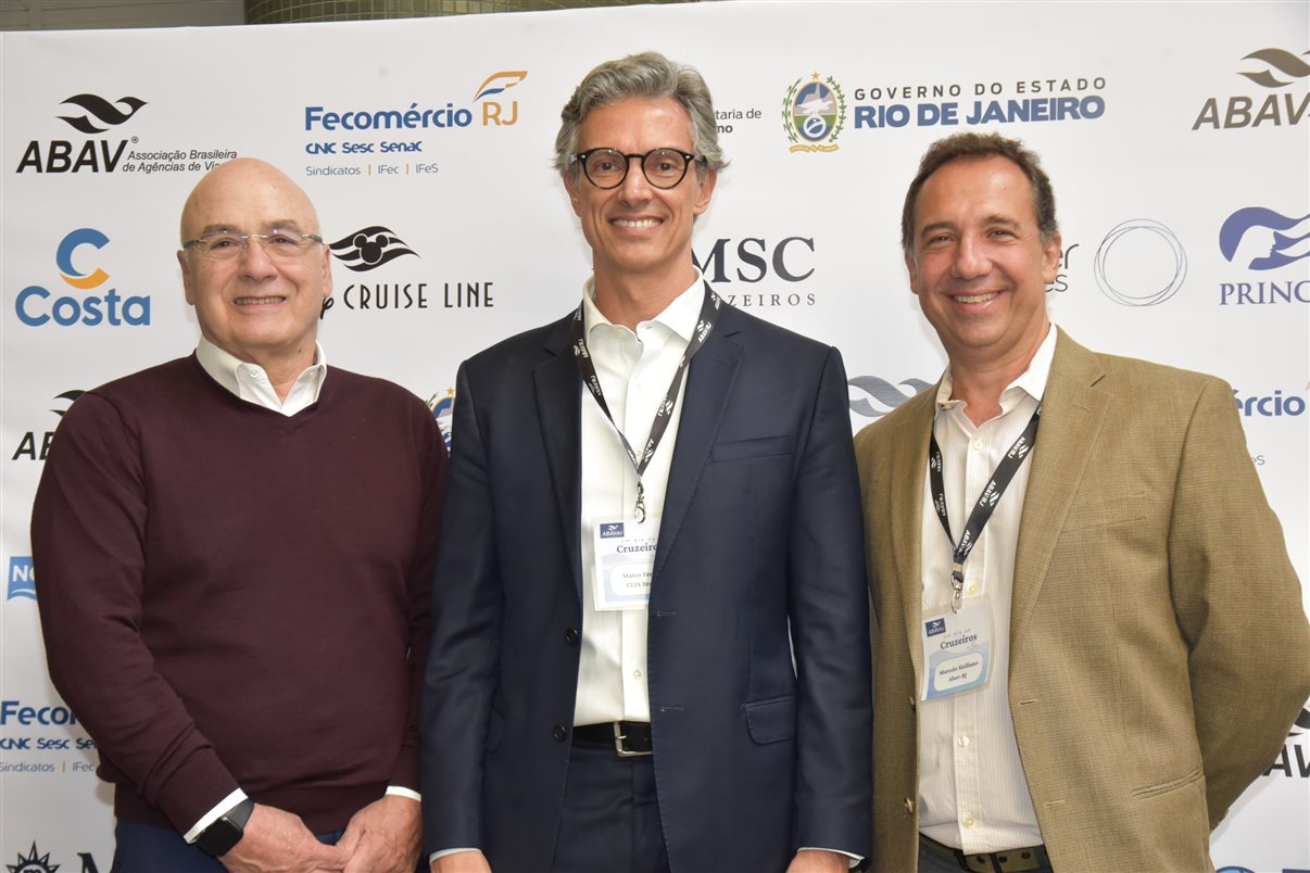 Antônio Florêncio de Queiroz, do Fecomercio, Marco Ferraz, da Clia, e Marcelo Siciliano, da Abav-RJ