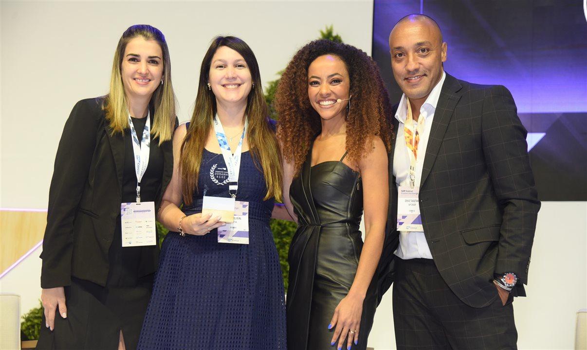 A gestora de viagens do BTG Pactual, Gabriela Oliveira, foi uma das premiadas no Excellence Awards powered by Omnibees