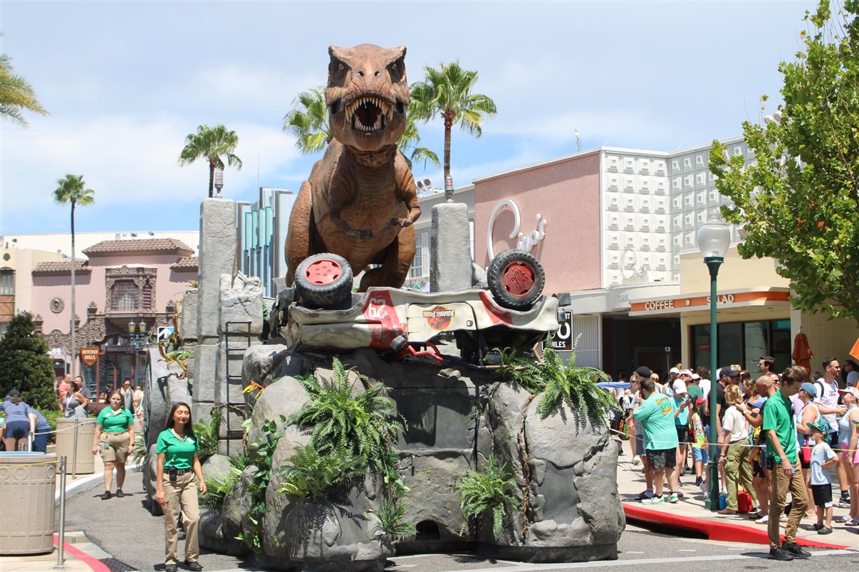 Claro que o Jurassic Park também estaria presente no Mega Movie Parade