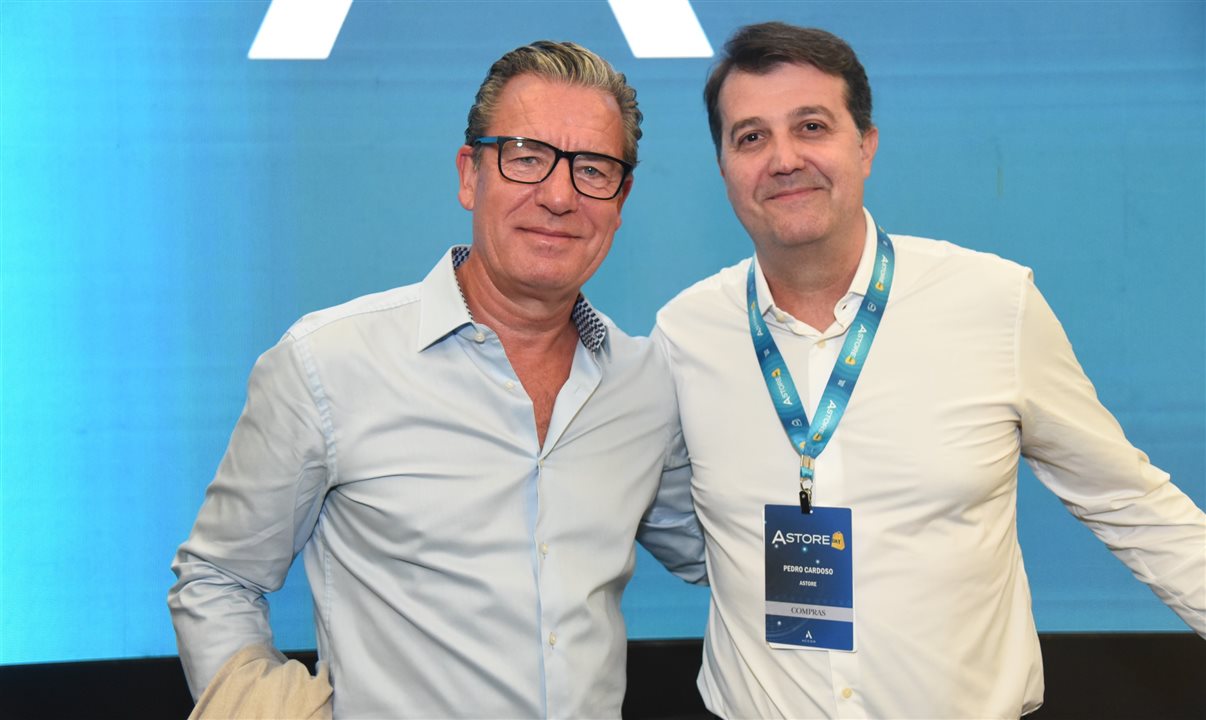 Thomas Dubaere, CEO da companhia para a região, e Pedro Cardoso, vice-presidente de Procurement da Accor América do Sul