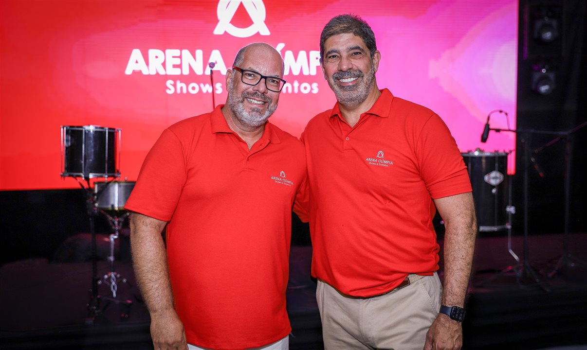 Dáfnis Macédon e Alexandre Zubaran, na Arena Olímpia Shows & Eventos