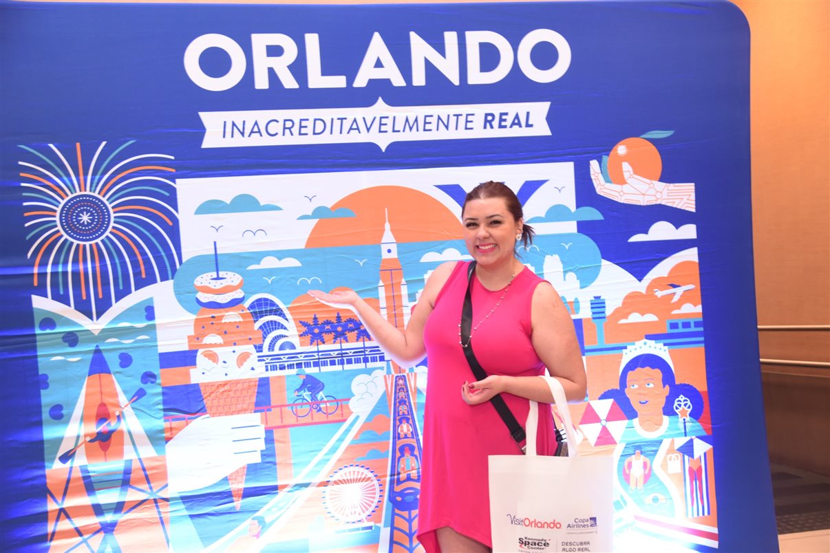 Patrick Yvars, do Visit Orlando, Victor Manjarres, Claudia Guerra, Andrea Dias e Juliana Marinotti, do Kennedy Space Center, e Raphael de Lucca, da Copa Airlines