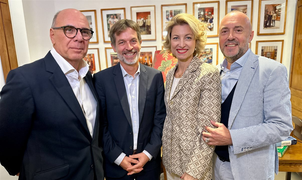 Arnaldo Danemberg (Arnaldo Danemberg Collection), Manuel Flahault (Air France), Caroline Putnoki (Atout France) e Thierry Vannier (Galeries Lafayette)