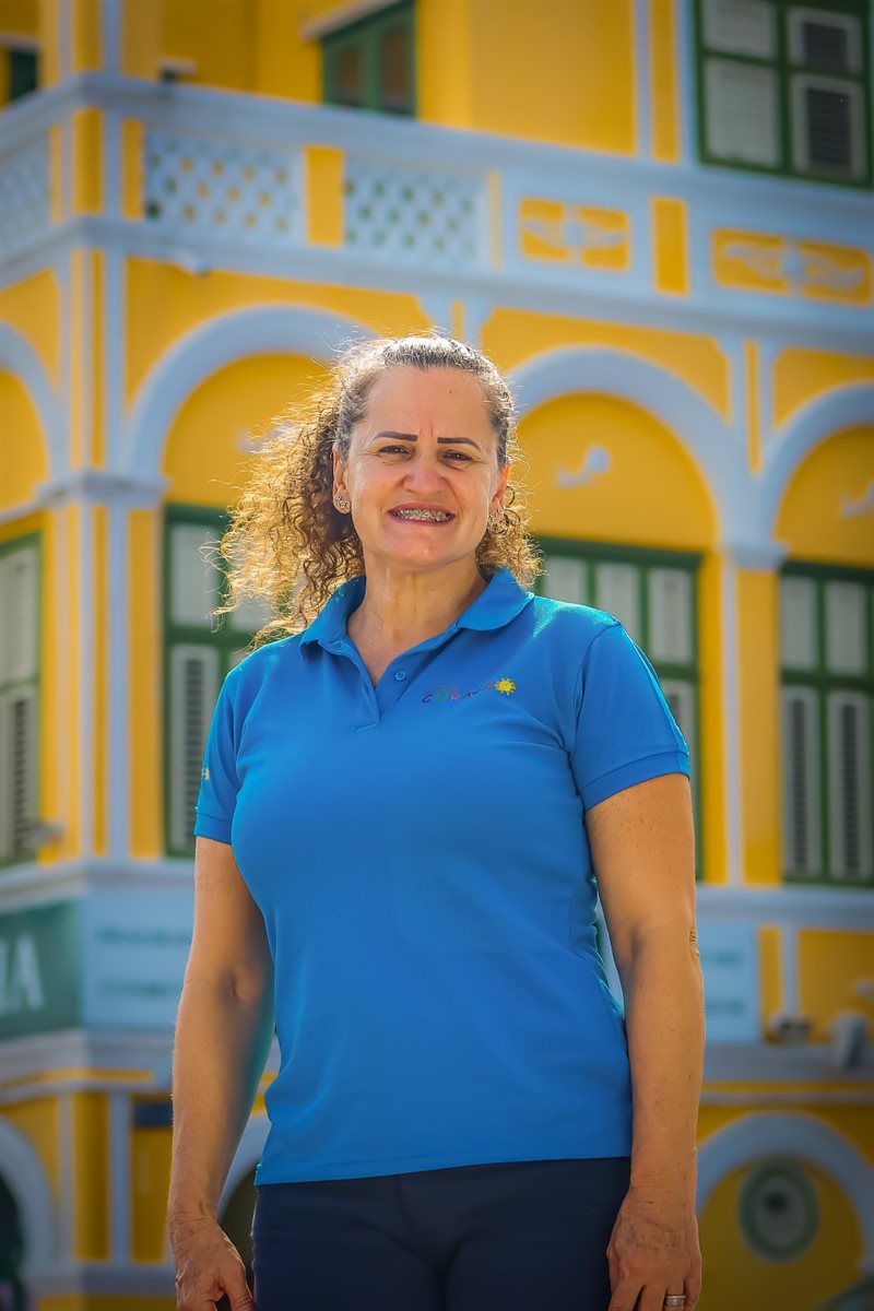 Val Muller é assessora de viagem especializada em Curaçao