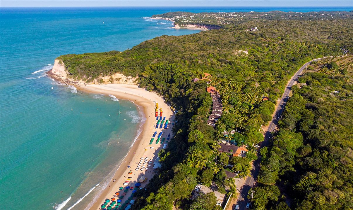 A Praia da Pipa, no Rio Grande do Norte, é um dos destinos mais encantadores do Brasil