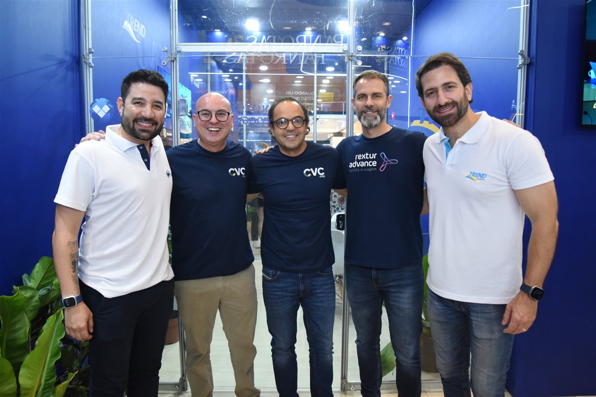 Hugo Lagares, da Visual Turismo, Fabio Mader e Fabio Godinho, da CVC Corp, Márvio Mansur, da RexturAdvance, e Bruno Heleno, da Trend