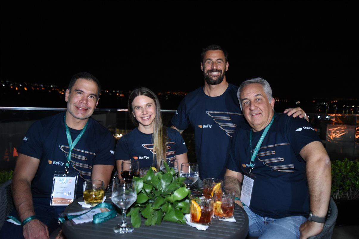 Fabiano Camargo, da Braztoa, e Artur Luiz Andrade, da PANROTAS