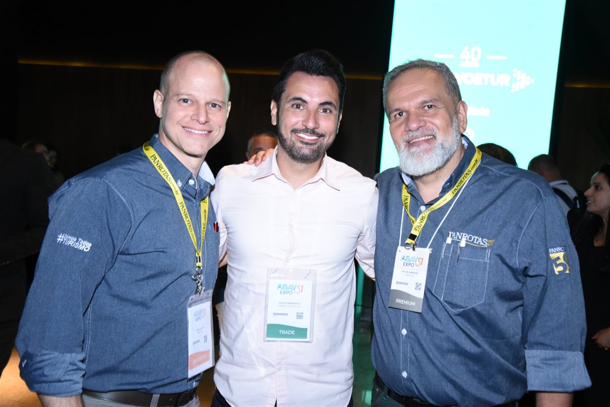 Fabiano Camargo, da Braztoa, e Artur Luiz Andrade, da PANROTAS