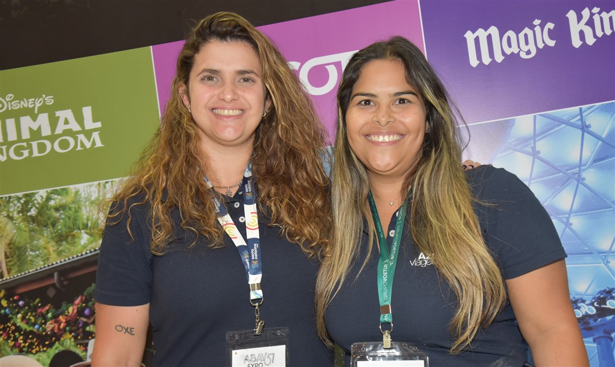 Giulliana Mesquita e Patricia Gomes, ambas da Azul Viagens