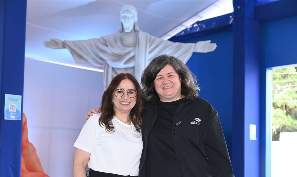 Ana Carolina Medeiros e Jerusa Hara, da Abav Nacional