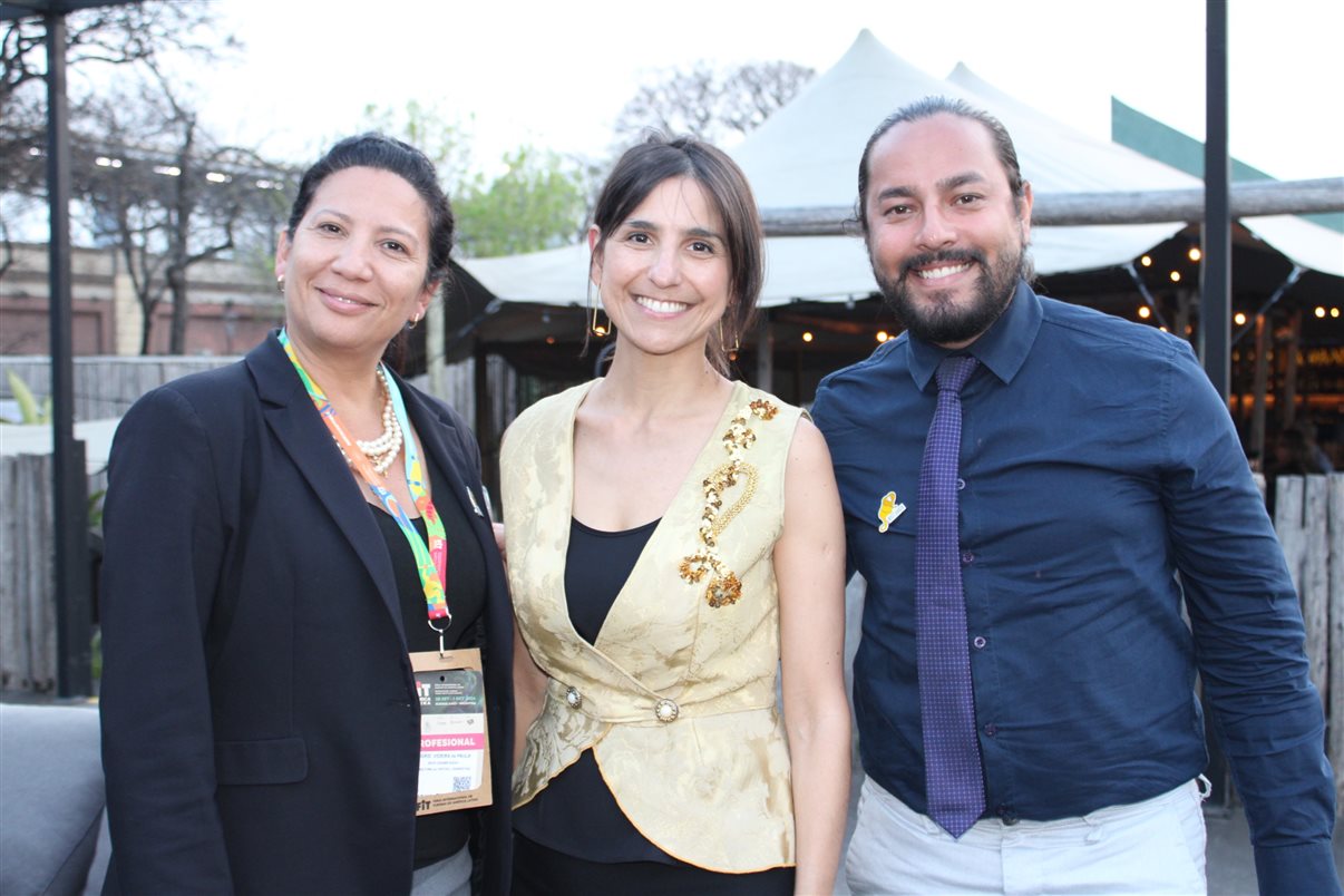 Leonardo Mendes, da Atlantica, Roberta Werner, do Visit Rio, e Fabio da Luz Rodrigues, da C2Rio