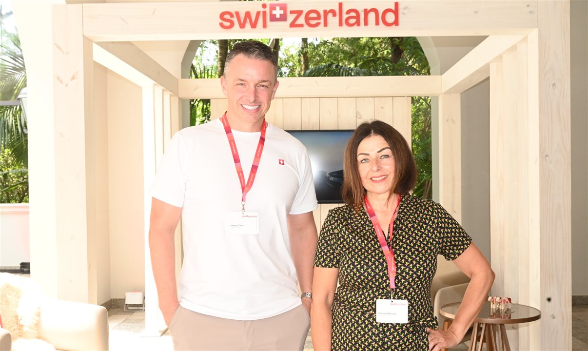 Fabien Clerc e Corinne Genoud, head de Mercados Oeste do Turismo da Suíça, que veio de Zurique para o evento