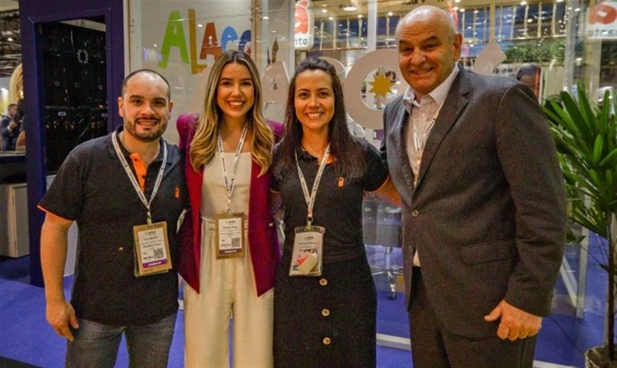 Ivan Martins, da BestBuy, Bárbara Braga, secretária de Turismo de Alagoas, Dominique Paladino, da BestBuy, e Paulo Kugelmas, superintendente de Promoção e Marketing da secretaria de Turismo de Alagoas