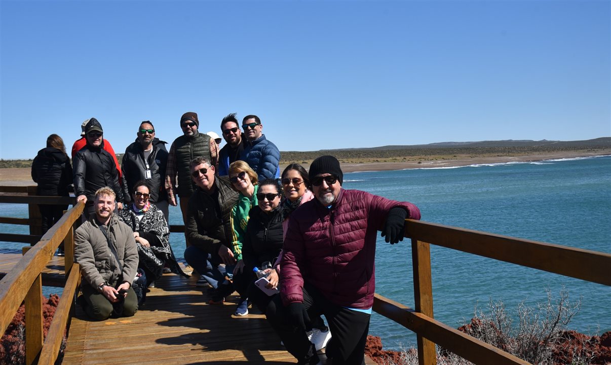 Grupo na reserva natural onde moram os pinguins