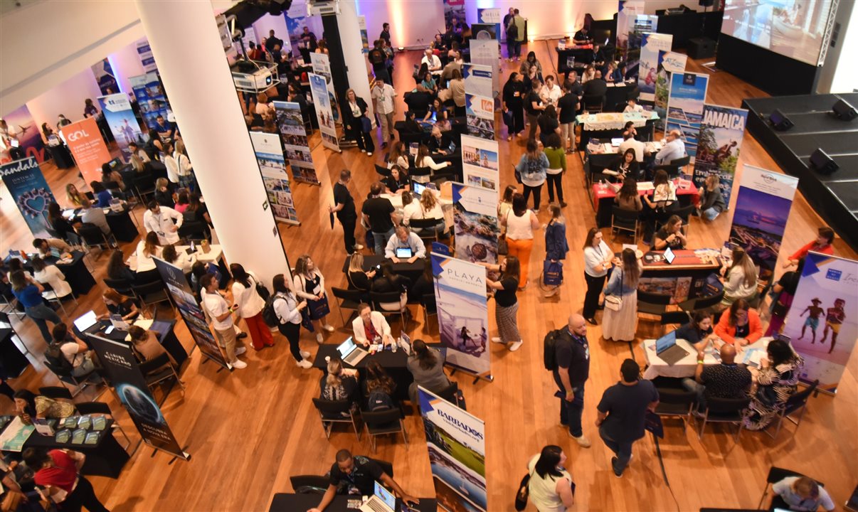 Encontro acontece no espaço de eventos do Vitória Hotel, em Campinas