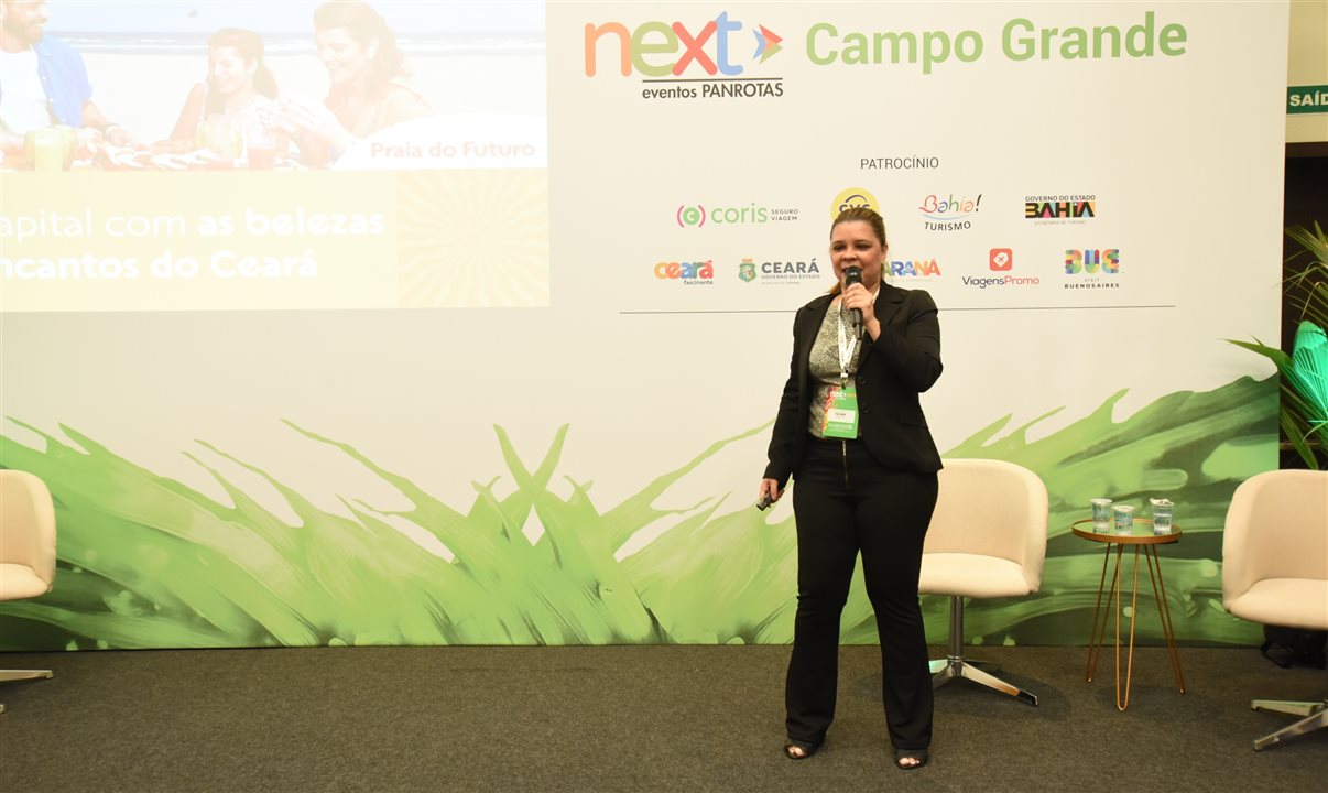 Ítala Silva, técnica em Qualificação dos destinos e produtos turísticos da Secretaria de Turismo do Ceará, representou o Estado no PANROTAS Next Campo Grande