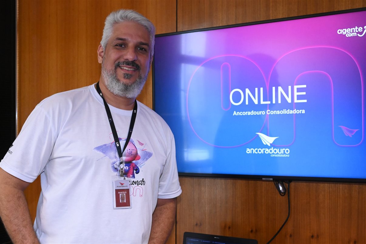 Marcelo Rolim, do departamento online da Ancoradouro, ministra capacitações para agentes nesta quarta-feira