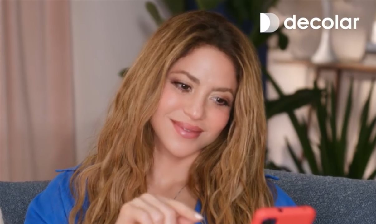 Shakira na nova campanha da Decolar