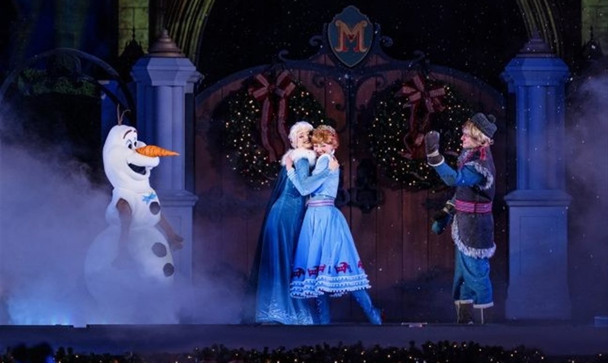 Espetáculo Frozen no Magic Kingdom Park<br/>