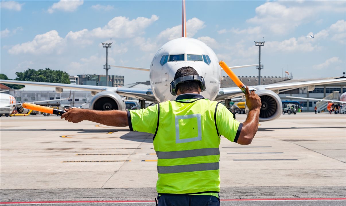 Inicialmente, a empresa havia solicitado 18 slots, mas agora, diante das mudanças no cenário da aviação regional brasileira, a meta foi ampliada