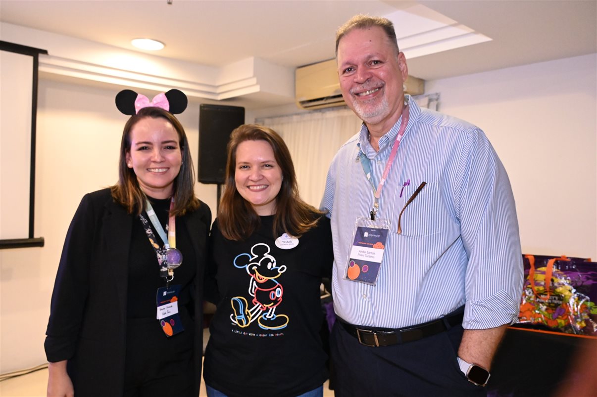 Marilia Patriota, da Essenciale Viagens, e Thais Ramos, da Disney Destinations