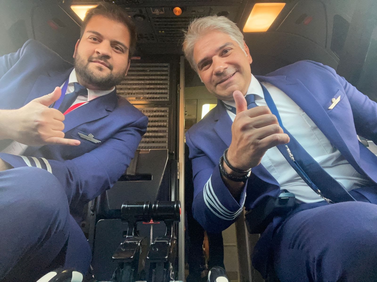 Primeiro Oficial Pedro Lima e Comandante Felipe Lima pilotam primeiro voo da nova rota da Latam que liga a capital amapaense diretamente a São Paulo